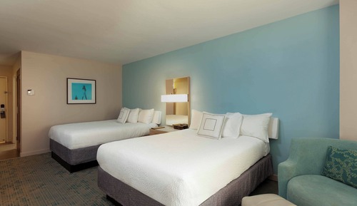 Room, 2 Queen Beds (Mobility/Hearing Access, Transf Shwr)