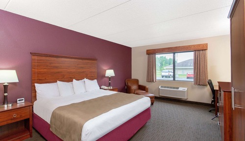 Honeymoon Suite, 1 King Bed, Non Smoking