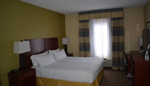 Standard Room, 1 King Bed