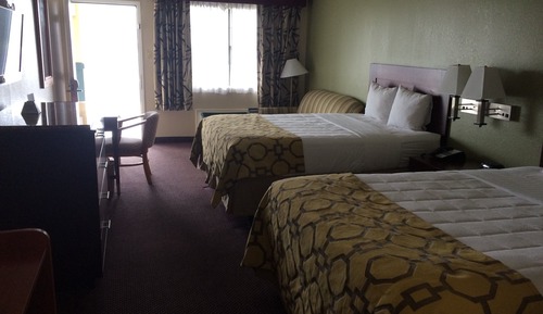 Room, 2 Queen Beds, Non Smoking