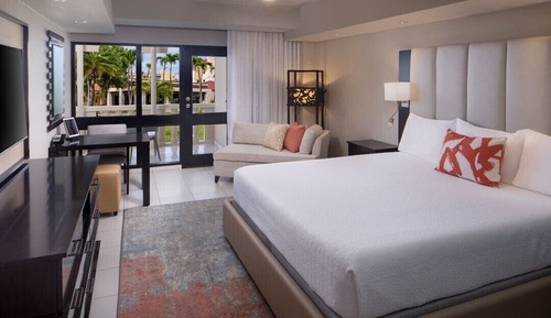 Standard Room, 1 King Bed, Non Smoking