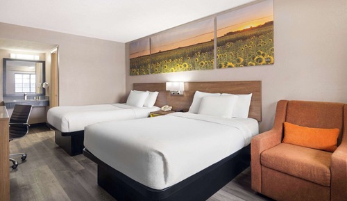 Double Room, 2 Double Beds
