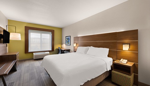 Standard Room, 1 King Bed, Accessible (Comm, Accessible Tub)