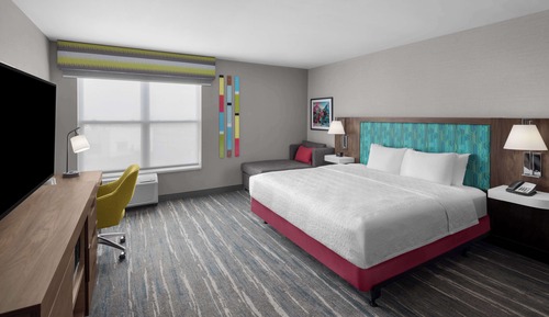Room, 1 King Bed, Accessible w/Tub Non Smoking