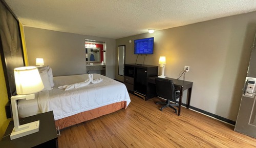Room, 1 King Bed, Non Smoking