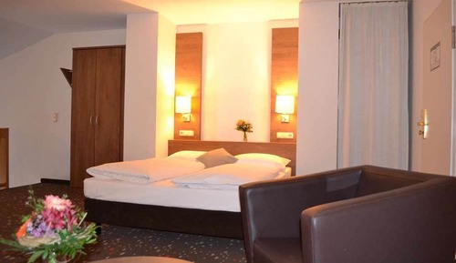 Suite, 1 Double Bed, Kitchenette
