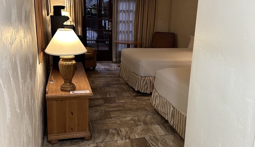 Deluxe Room, 2 Queen Beds, Non Smoking