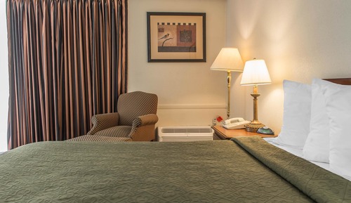 Standard Room, 1 Queen Bed, Non Smoking