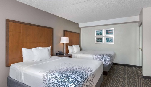 Suite, 2 Queen Beds, Accessible, Non Smoking (Mobility, Roll-In Shower)