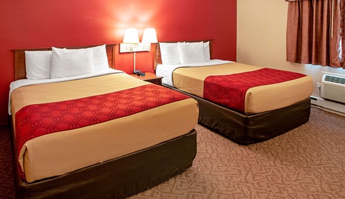 Standard Room, 2 Queen Beds, Non Smoking
