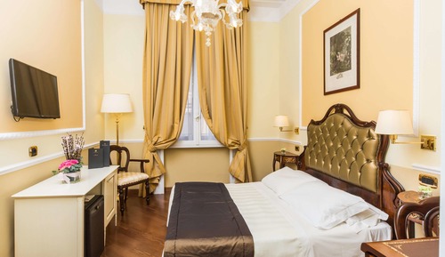 Classic Double or Twin Room