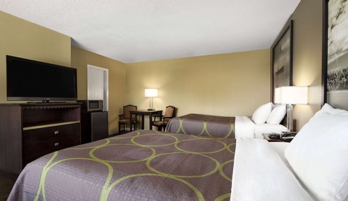Room, 2 Queen Beds, Accessible, Non Smoking (Roll-In Shower)