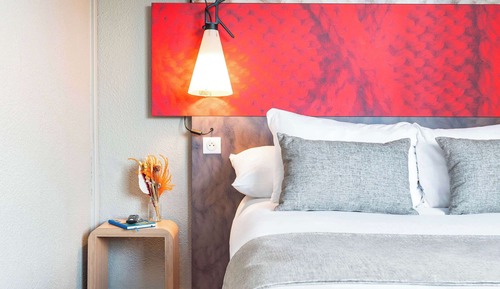 Comfort Room, 1 Queen Bed