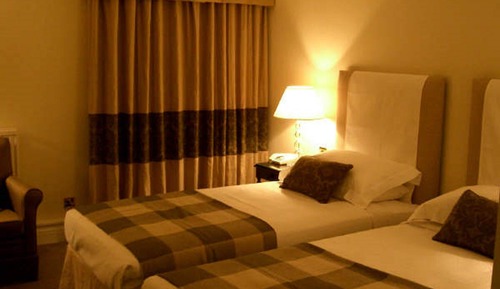 Standard Room, 2 Twin Beds (Standard Twin)