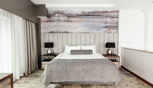 Deluxe Suite, 1 King Bed