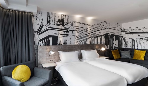 Premium Room