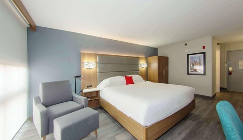 Deluxe Room, 1 King Bed