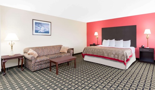 Studio Suite, 1 King Bed, Non Smoking