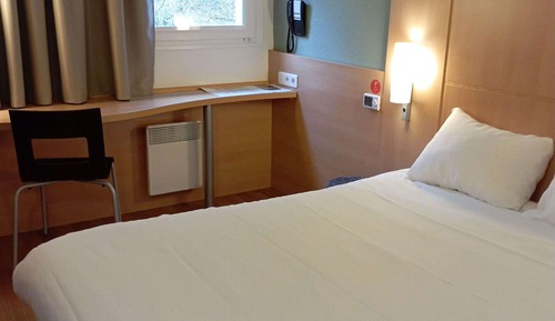 Standard Room, 2 Twin Beds