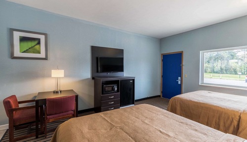 Standard Room, 2 Queen Beds, Non Smoking