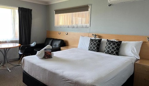 Executive Room King Bed