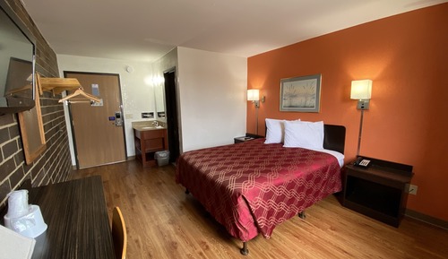 Deluxe Single Room