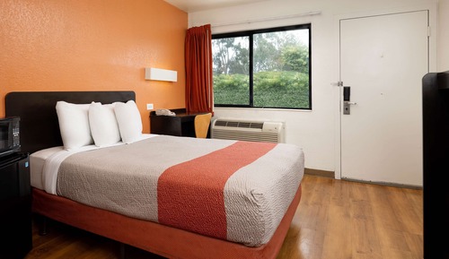 Standard Room, 1 Double Bed, Accessible, Non Smoking