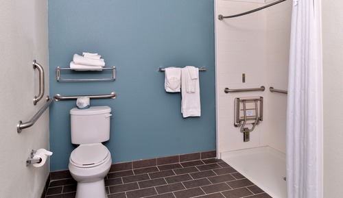 Room, 2 Queen Beds, Accessible, Non Smoking