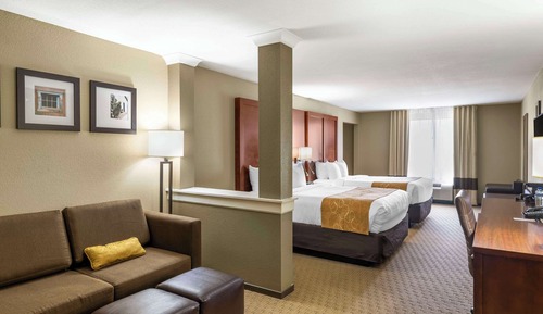 Suite, Multiple Beds, Accessible, Non Smoking