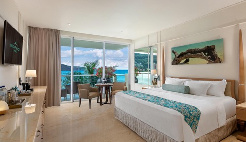 Superior Governor Suite Ocean View - King Size Bed