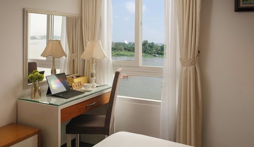 Deluxe Double Room, River View