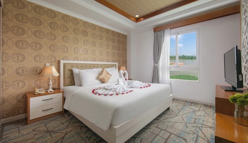 Premier Double Room, River View