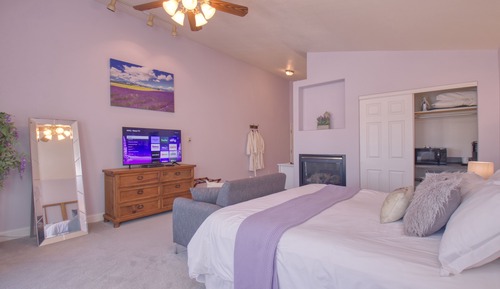 Lavender Room