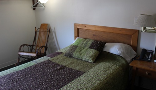 Standard Double Room- The Motel
