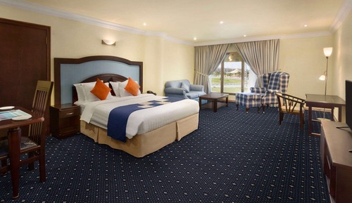 Room, 1 King Bed, Non Smoking, Sea View