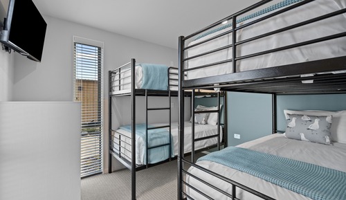 Premium Poolside Villa (2BR)