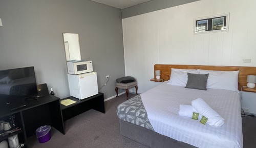 Basic Triple Room, Multiple Beds, Non Smoking, Refrigerator & Microwave