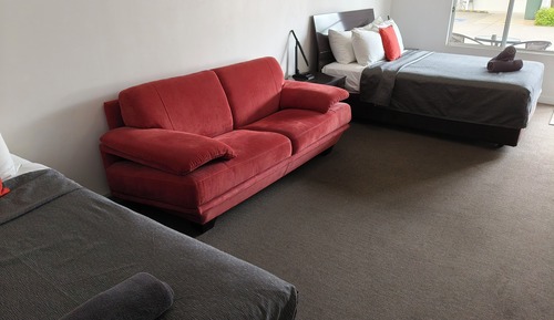 Deluxe Room, Non Smoking (Deluxe Queen and Single)