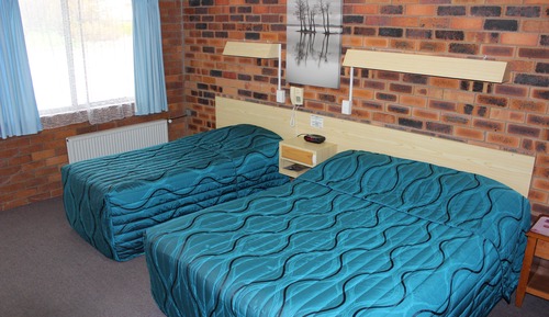 Standard Suite, 1 Bedroom, Non Smoking (Twin or Triple room)