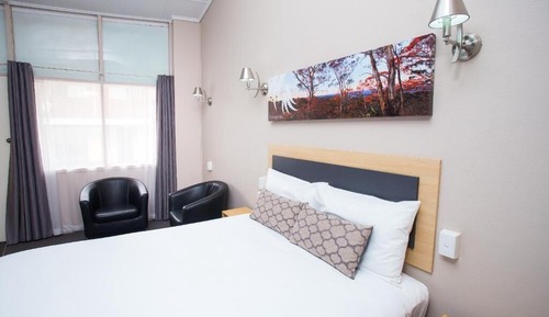 Queen Studio Room with Balcony