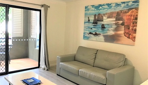 Modern Design Three Bedroom Apartment with Private Balcony