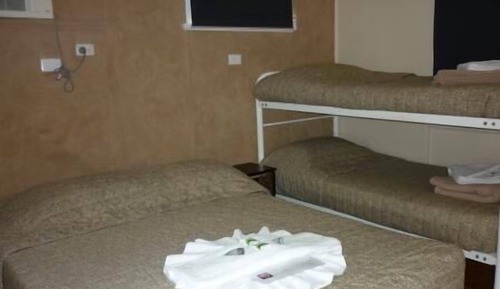 Family Room, Non Smoking, Balcony (Family Motel Room)