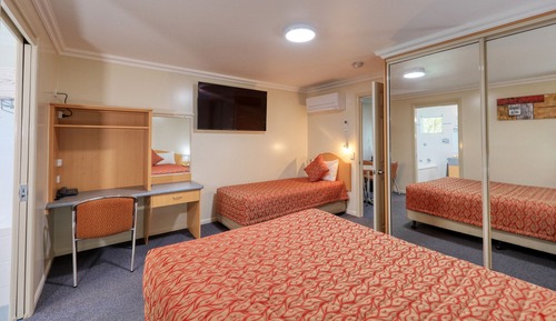 One Bedroom Apartment
