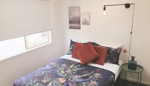 Deluxe Cabin (Sleeps 2)