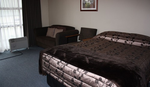 Standard Suite, 1 Bedroom, Non Smoking, Kitchenette (Option C)