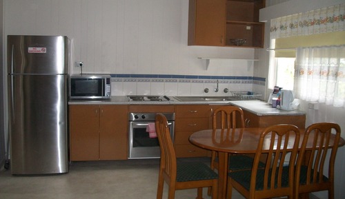 Family Apartment, 1 Bedroom, Partial Lake View