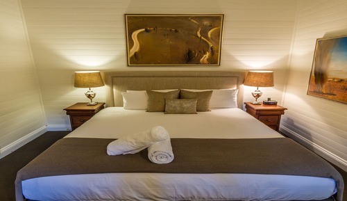 Mary James Suite 