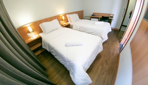 Deluxe Twin Room