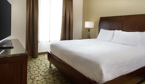 Junior Suite, 1 King Bed, Accessible (Hearing)