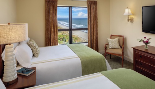 3 Bedroom Corner Suite